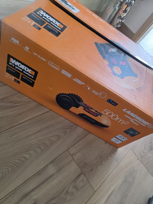 WORX Landroid M500 robot koszący