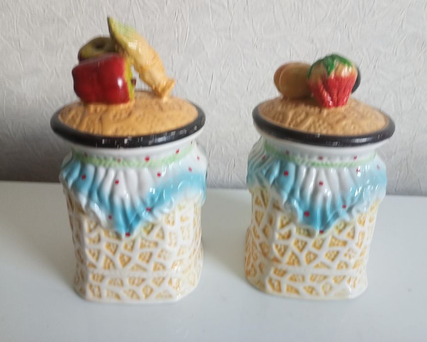 Фарфоровые банки для сыпучки