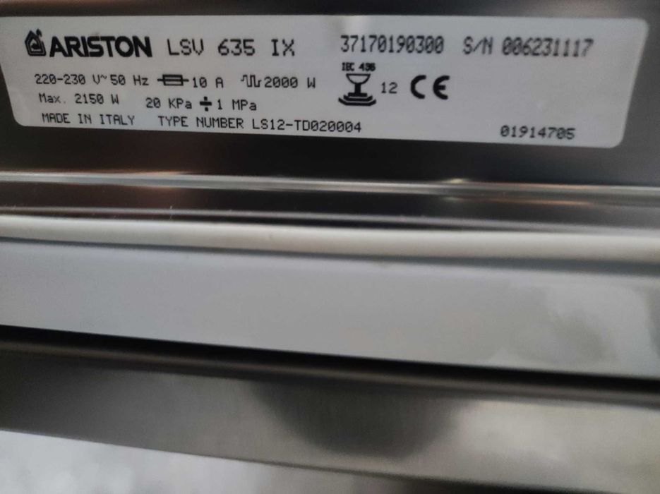 Máquina de Lavar Loiça Ariston LSV635IX - Para Peças ou Reparação