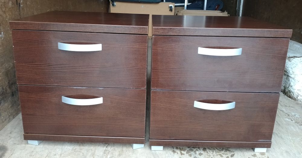 Cómoda | mesinhas de cabeceira