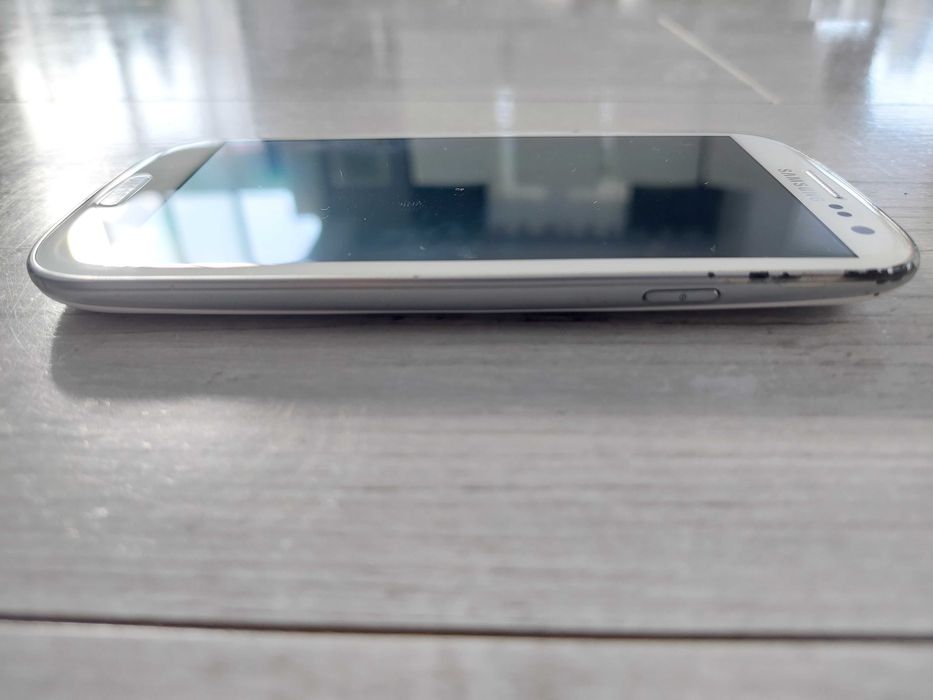 Smartfon Telefon Samsung Galaxy S3 NEO GT-I9300I 16GB 8MPix 1,5GB RAM NFC