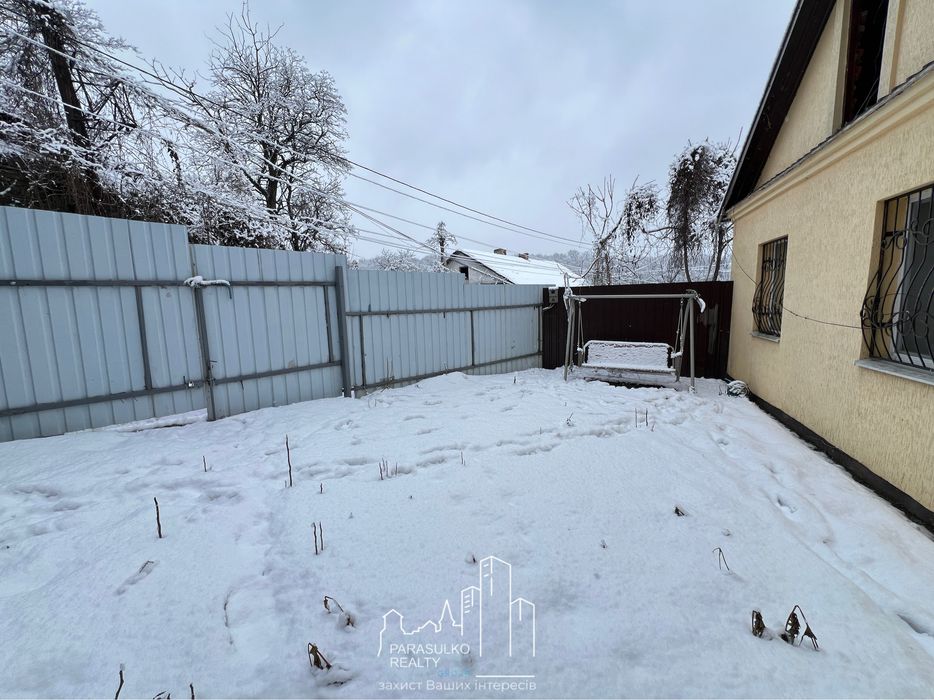 Продам частину будинка, з ремонтом, в Старому Місті!