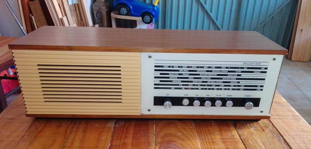 Rádio Brillant 6310