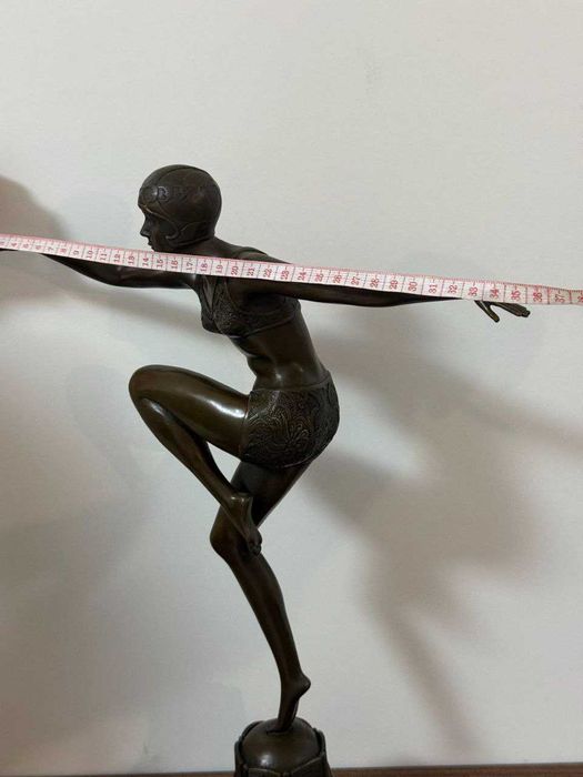 бронзовая статуетка фигурка танцовщица арт-деко бронза мрамор винтаж