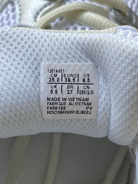 Sapatilhas Asics Gel Kayano branco Prateado Tamanho 39.5EU