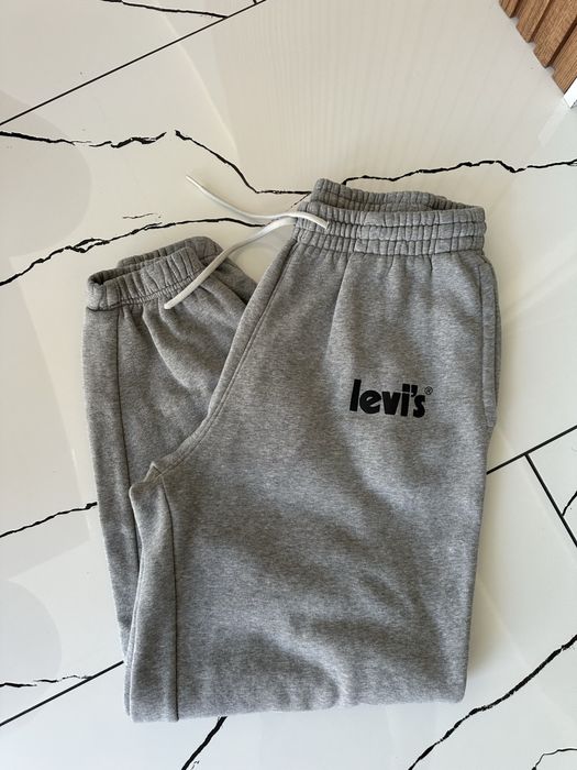 Levi’s штани спортивні