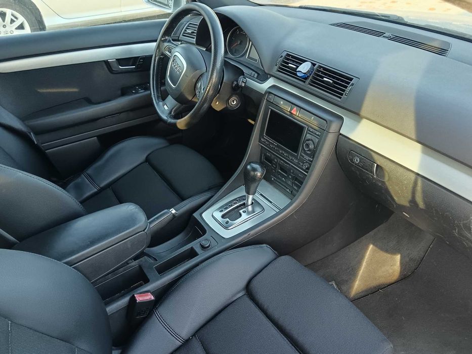 Audi A4 2.5 V6 TDI S Line