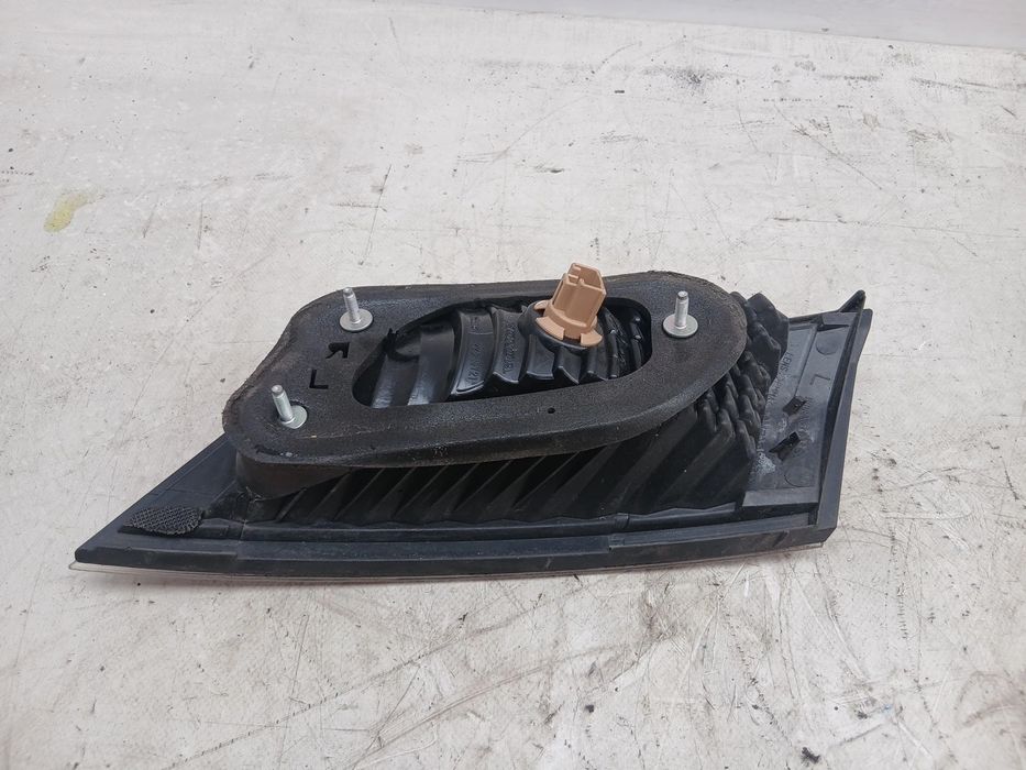 Farolim da mala esquerdo HONDA Civic VIII Hatchback (FN_, FK_)