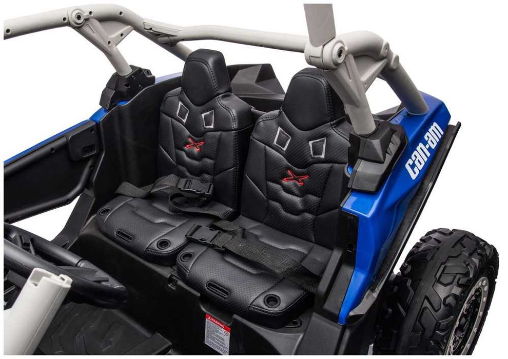Auto Na Akumulator Maverick CAN-AM LAKIEROWANY 2 Osobowy Pojazd LED