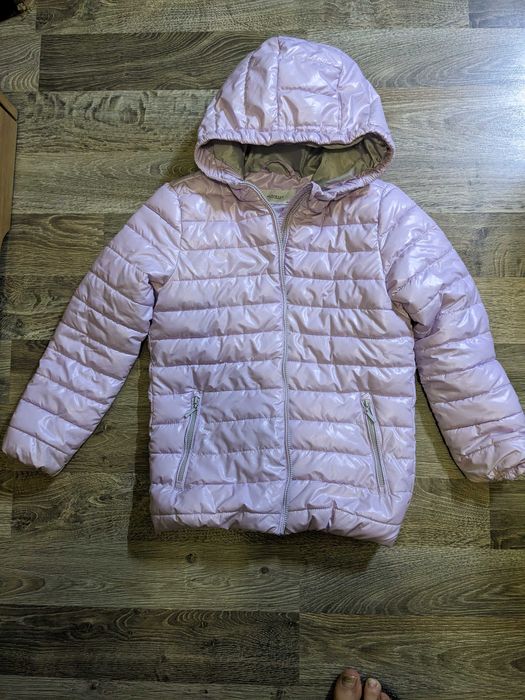Куртка на дівчинку 128 см (осінь- весна) RESERVED