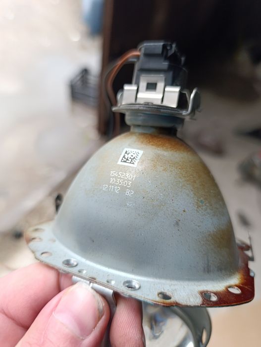 Отражатель линза фары ксенон Skoda Superb 2 С лампочкой