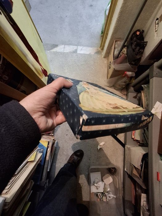 Caixa vintage para meias noiva