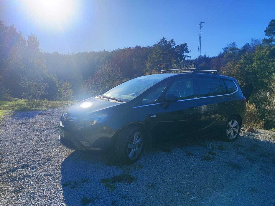 Opel Zafira - venda particular. Km reais.