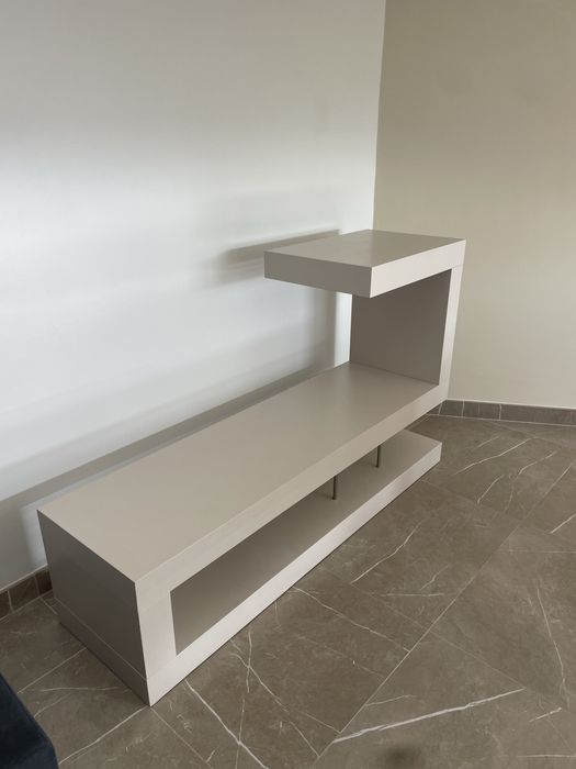 Movel de TV com design moderno e elegante