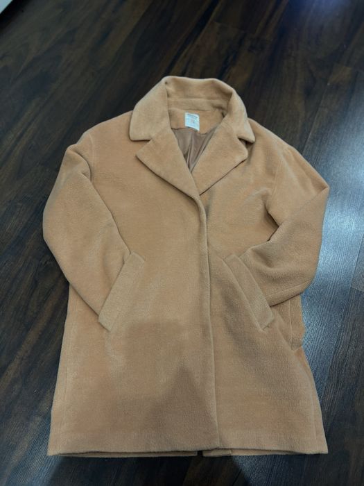 Пальто Bershka хутряне