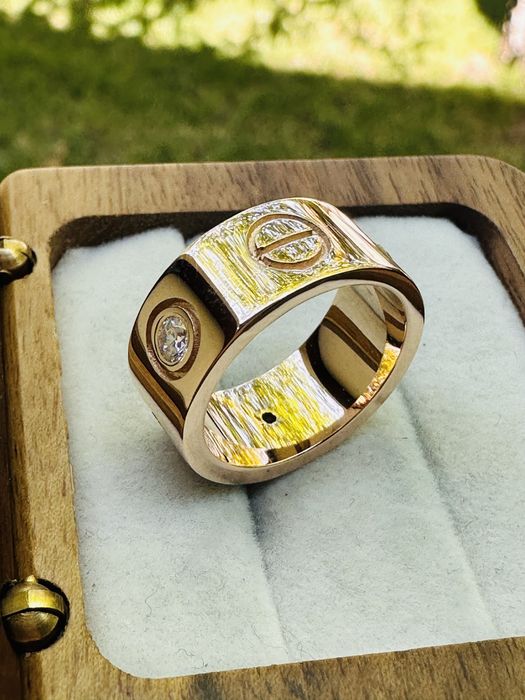 Кольцо cartier 585
