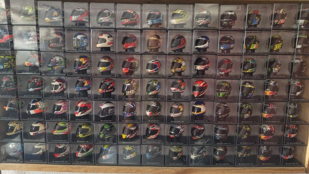 Miniaturas Capacetes MotoGP Arai Shoei AGV Suomy