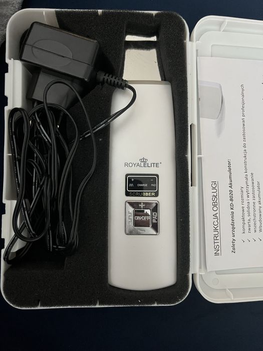 Peeling kawitacyjny 3w1- bezprzewodowy