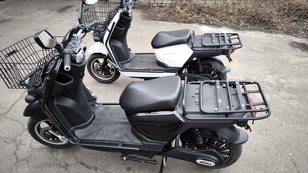 Електроскутер E-Bike ZX1500DA на 140км