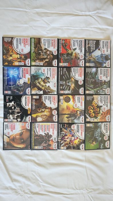 Sprzedam cały rocznik Cd-action z 2010 roku . 13 numerów .