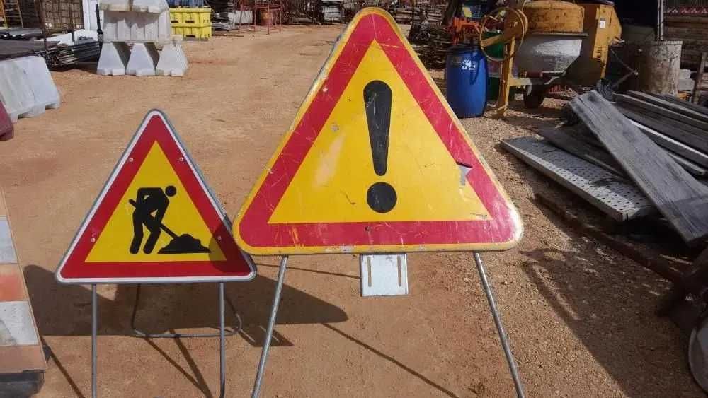 Sinais de Trânsito - Usado