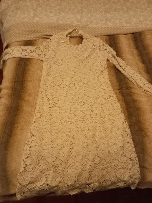 Vestido bege usado 1x