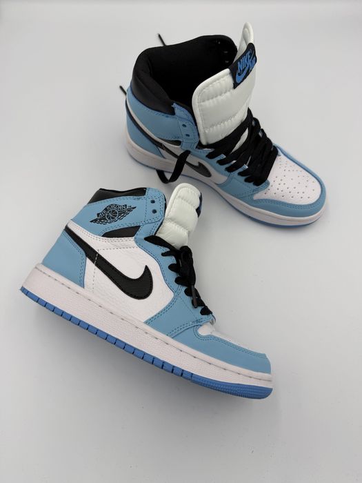 Кеди кросівки Nike Air Jordan 1 Retro розмір 36