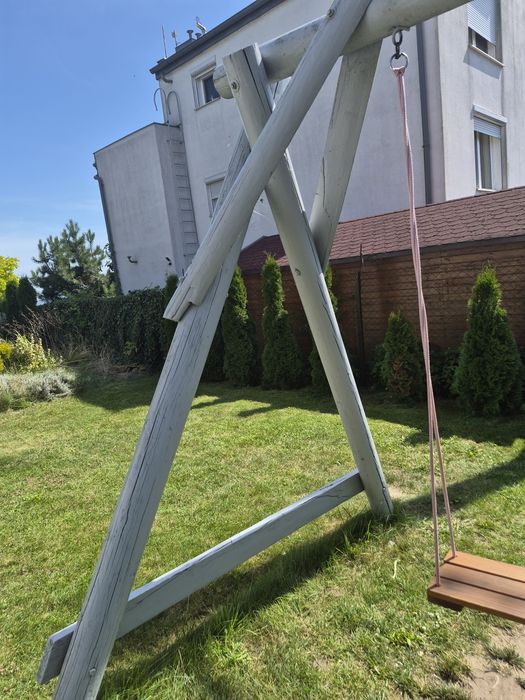 Na  sprzedaż plac zabaw