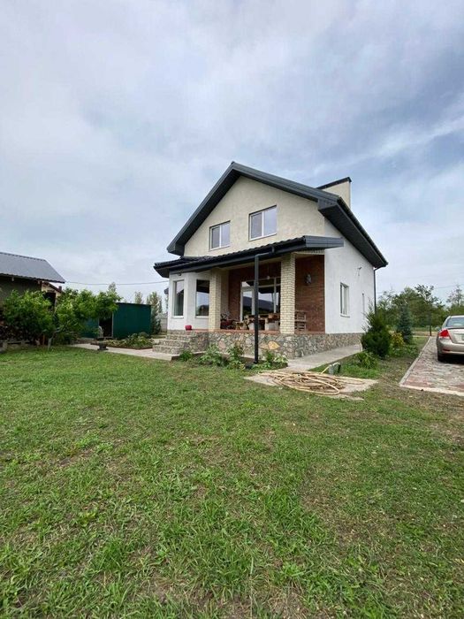 Продам дом в пос.Обуховка напротив леса