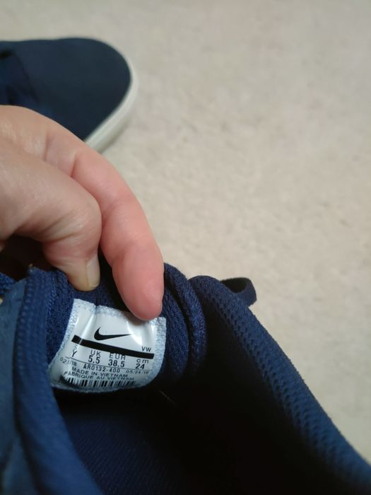 Nike sneakersy chłopięce młodzieżowe zamszowe granat rozmiar 38