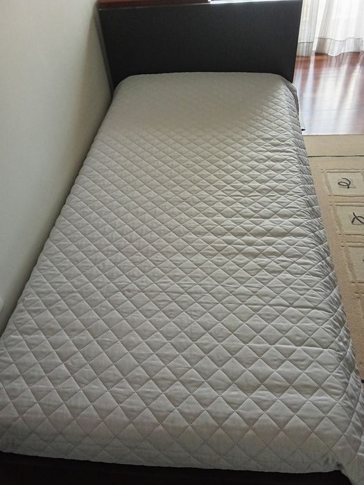 Cama de solteiro + colchão