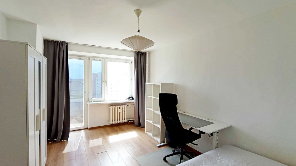 Pokój z balkonem, 17 m² – ul. Mozarta 10, brak prowizji!