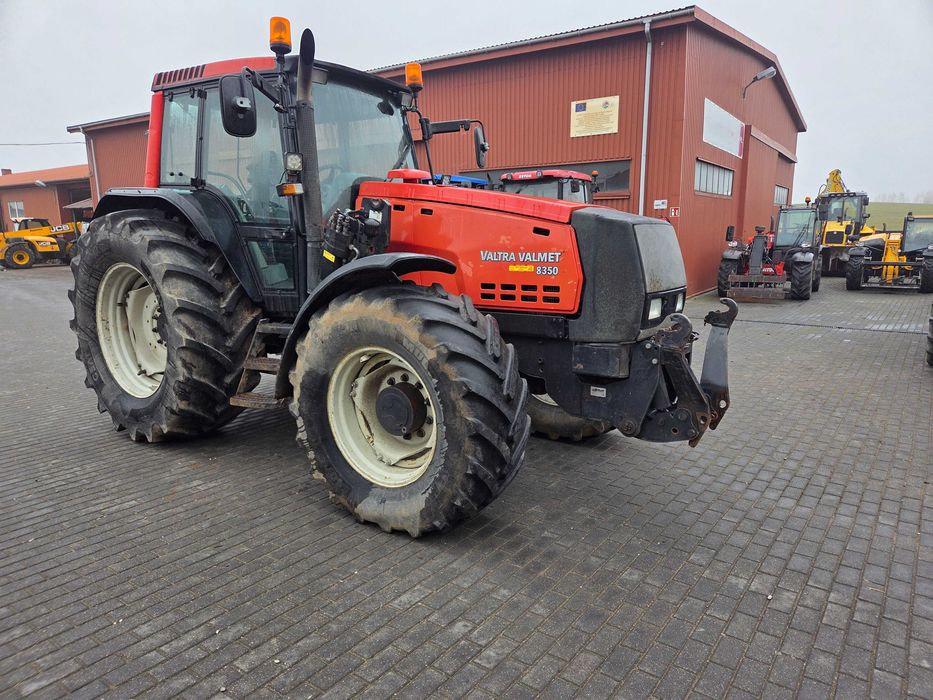 IMPORT Valtra 8350 orginal .kredyt.transport