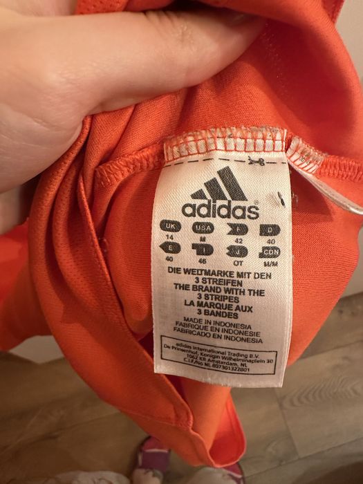 T-shirt adidas używany