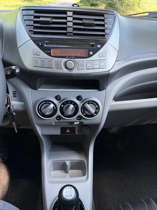 Nissan Pixo 1.0 benzyna