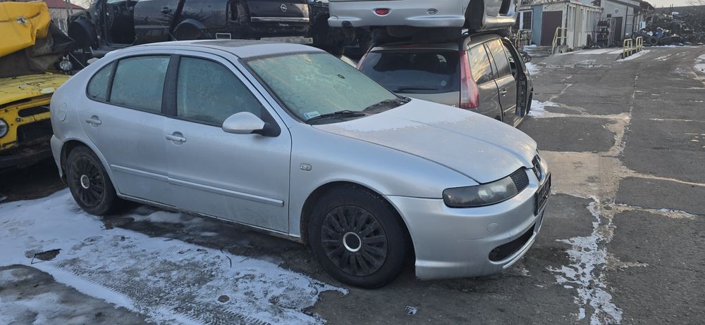 Drzwi maska  zderzak  belka Seat Leon I  1,9 części