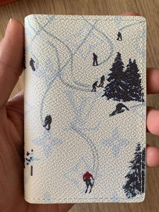 Гаманці Louis Vuitton в двох кольорах