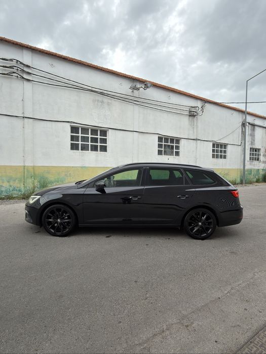 Seat Leon ST FR DSG Black Matt Edition