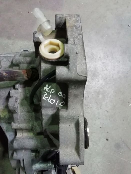 Caixa de velocidades - Vw Polo 1.0 ( ALD ) 2000