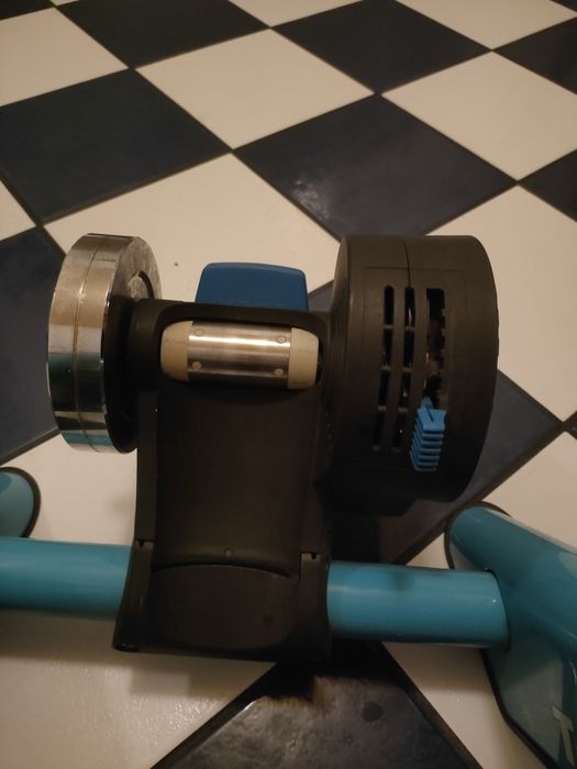 Trenażer tacx  SWIFT