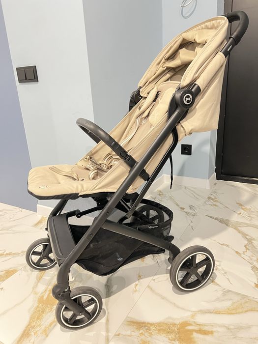 Коляска cubex beezy 2025 року