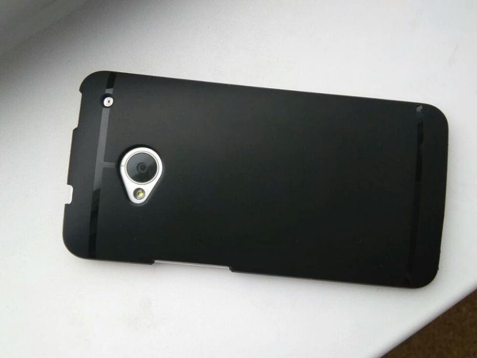 Чехол HTC One M7