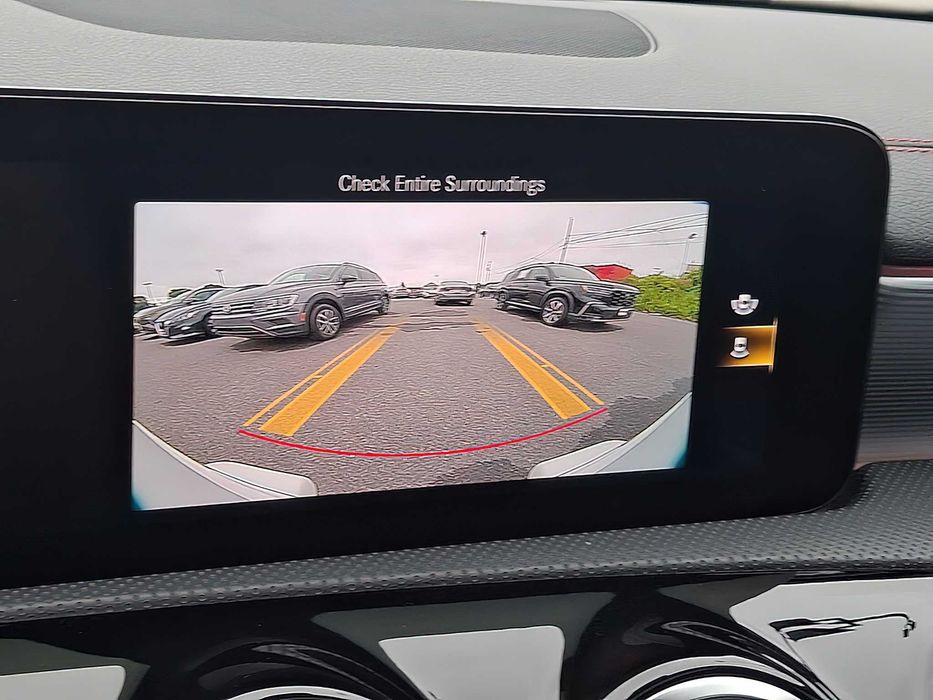 Mercedes-Benz CLA 250 4MATIC      2021