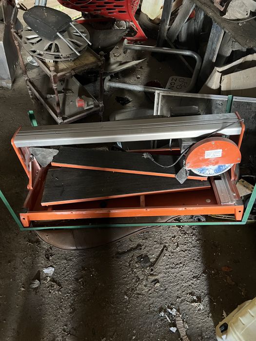 Maszyna do cięcia płytek 125 cm