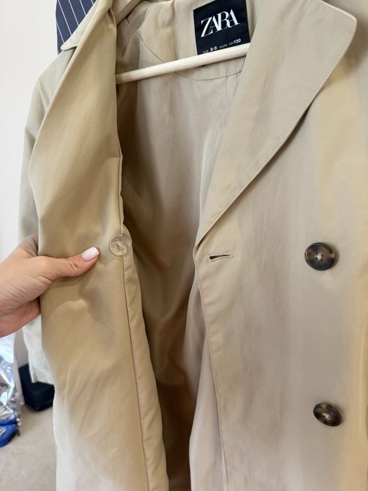 Zara пальто на дівчинку 8-9 рз