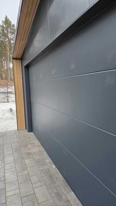 dwustanowiskowu garaż z płty warstwowej 6 x 6 m