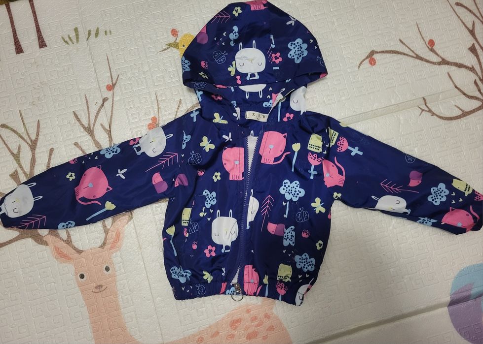 Курточка для дівчинки