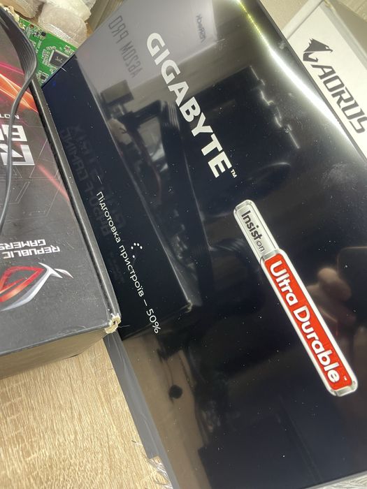 Материнська плата b450m ds3H