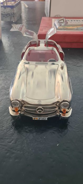 Brinquedo antigo Marklin 1952 Mercedes 300SL Gol Wing  na caixa orig !