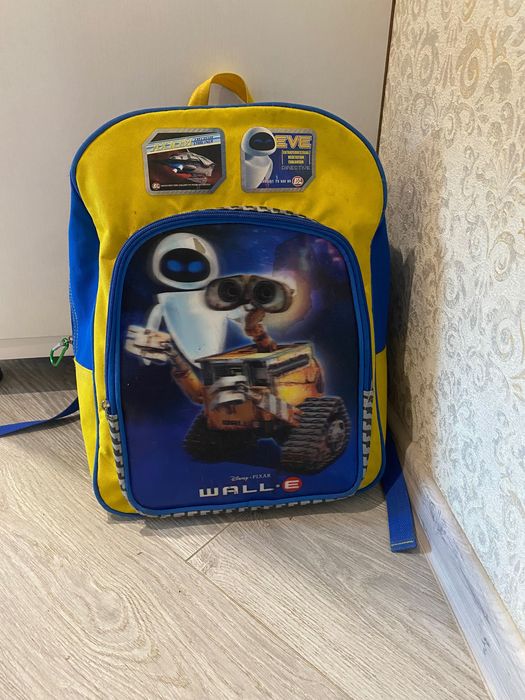 Рюкзак дитячий портфель